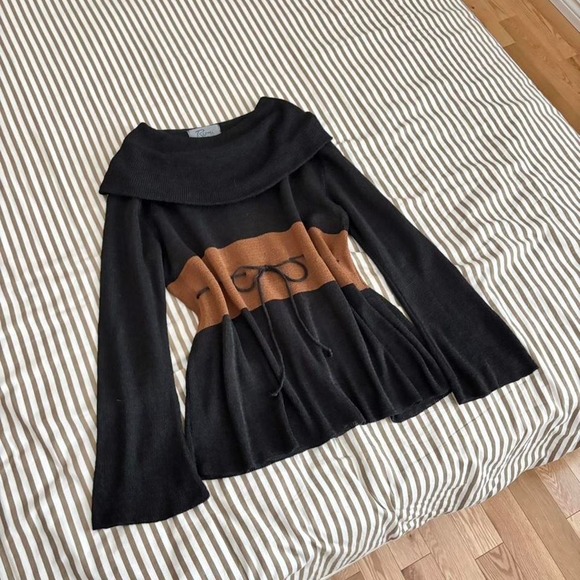 VINTAGE BLACK TOP - Picture 2 of 4